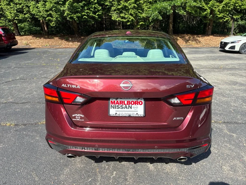 Certified Used 2024 Red Nissan 2.5 SV image 6
