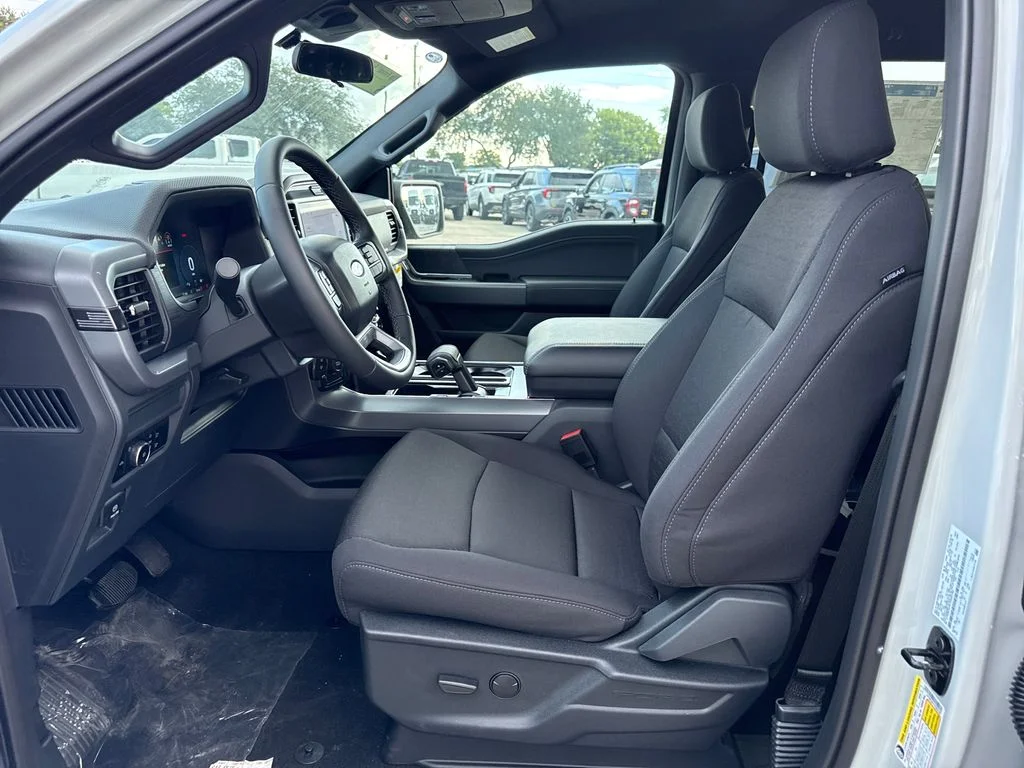New 2026 White Ford XLT image 18