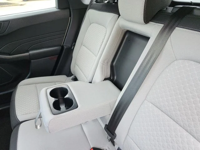 New 2026 Oxford White Ford Active® image 31