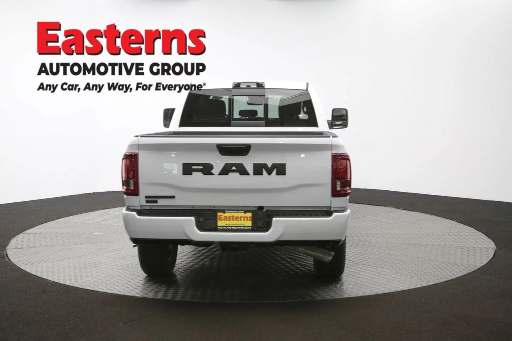 Used 2025 White Ram Big Horn image 36