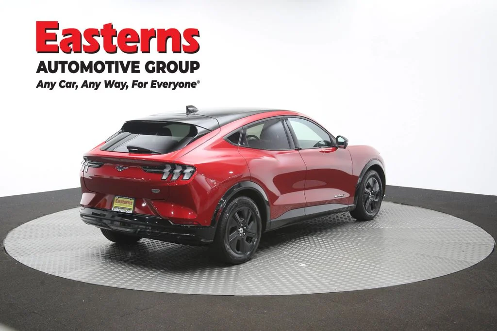 Used 2023 Red Ford California Route 1 image 42