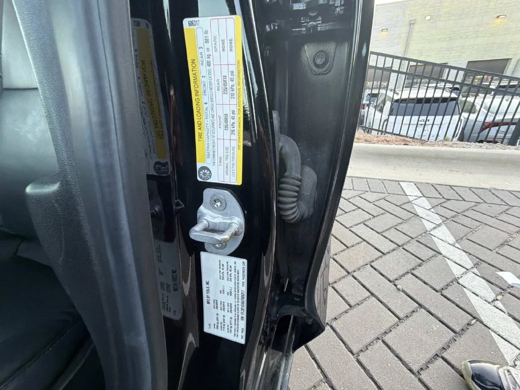 Used 2020  Tesla Standard image 29