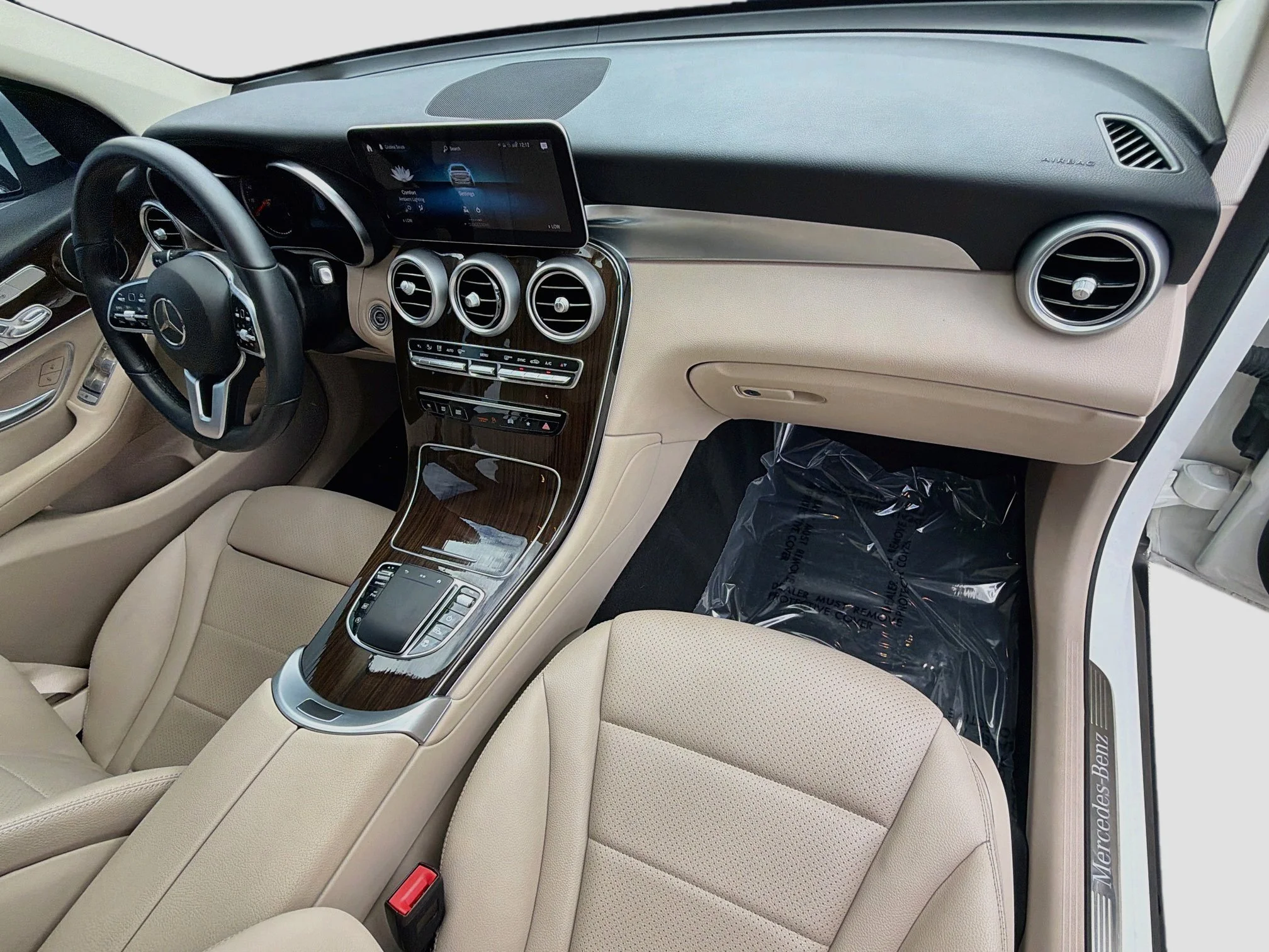 Used 2022 Polar White Mercedes-Benz GLC 300 image 15