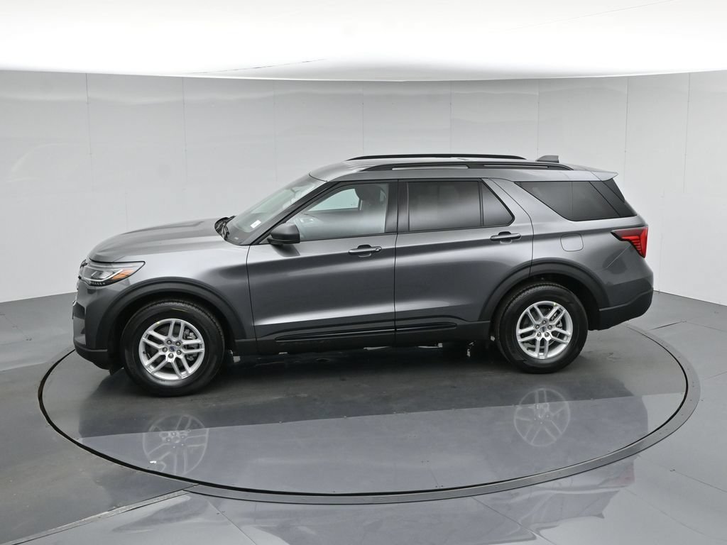 New 2026 Carbonized Gray Metallic Ford Active image 43