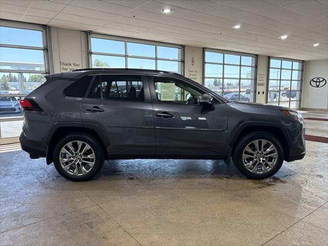 Certified Used 2023 MAGNETIC GRAY MET. Toyota  image 3