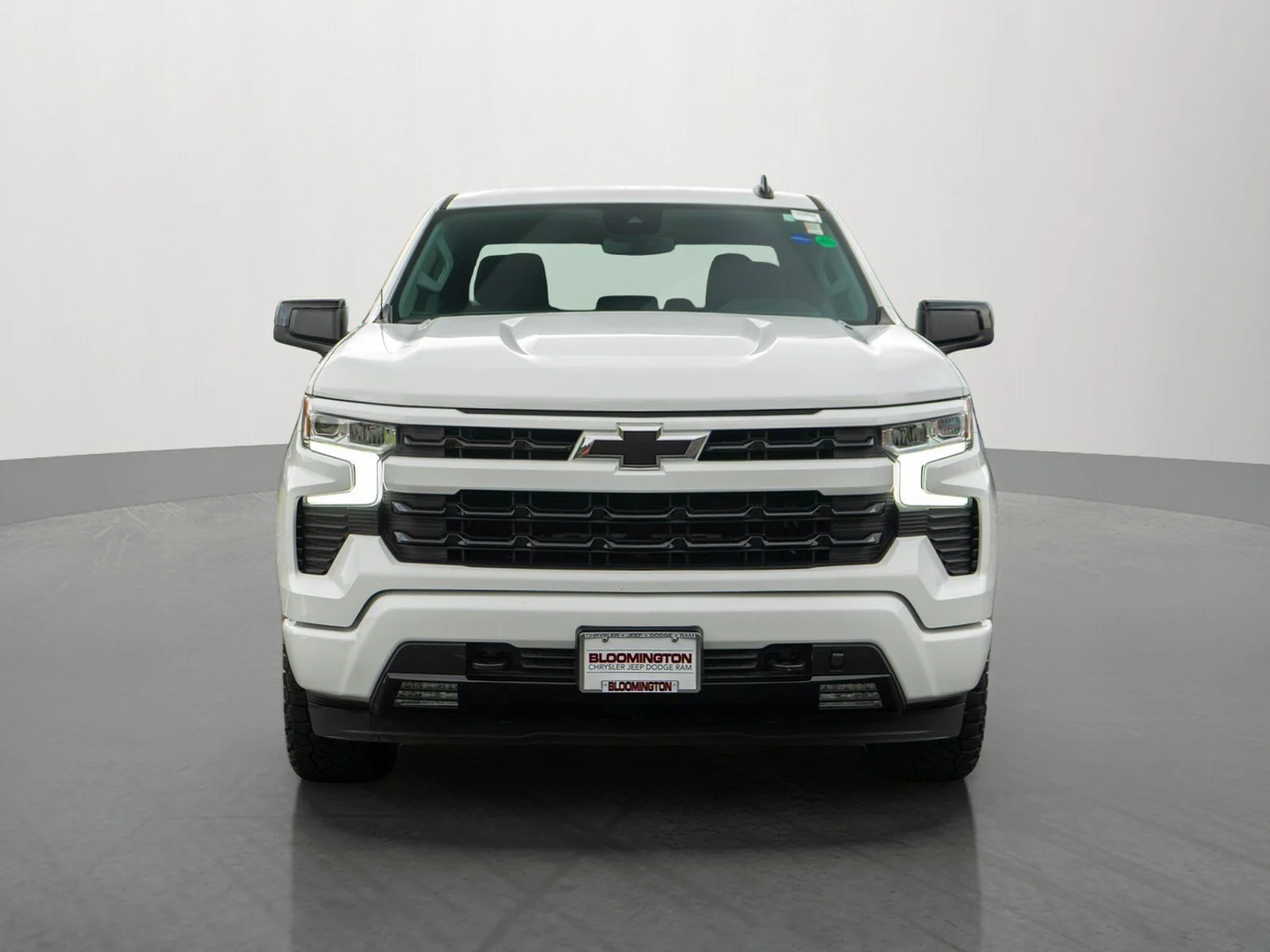 Used 2024 Chevrolet Silverado 1500 RST with VIN 1GCUDEE86RZ181440 for sale in Minneapolis, Minnesota
