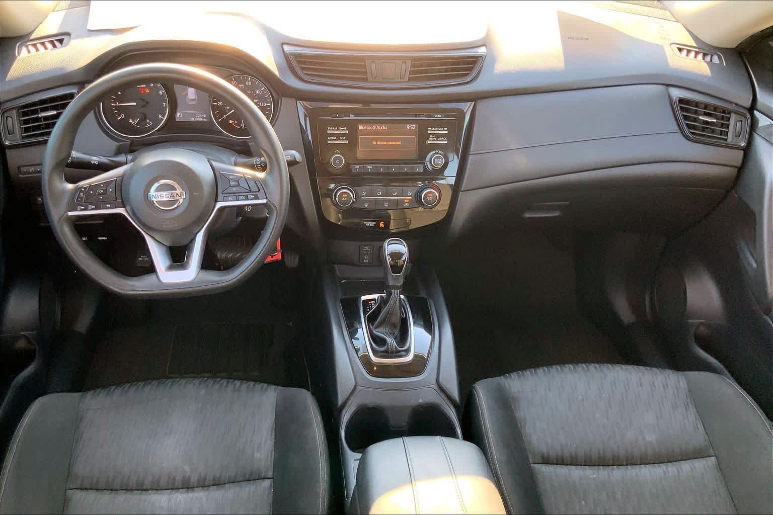 Used 2017 Magnetic Black Nissan S image 13