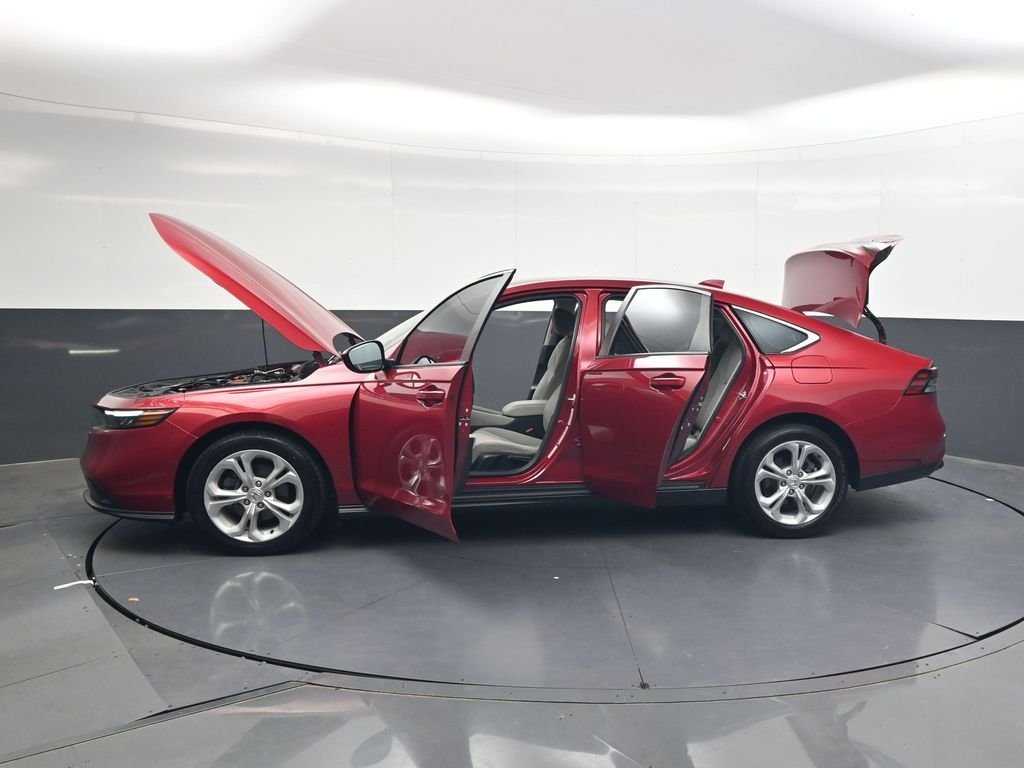 Used 2023  Honda LX image 40