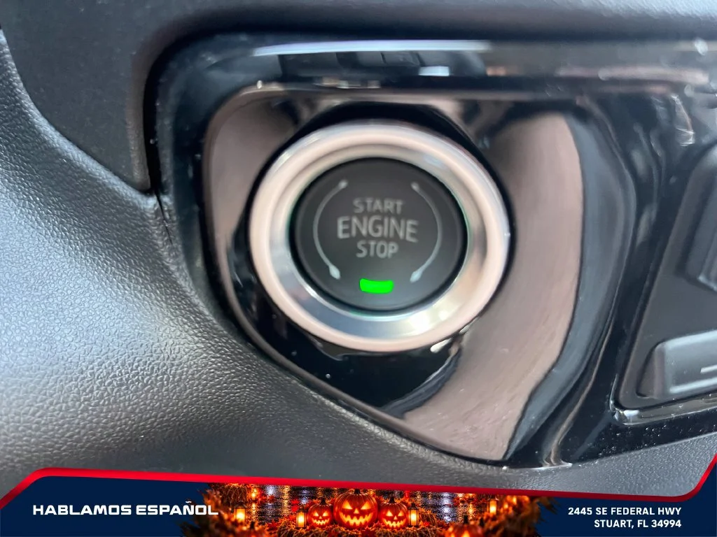 New 2026 Sterling Metallic GMC Elevation image 22