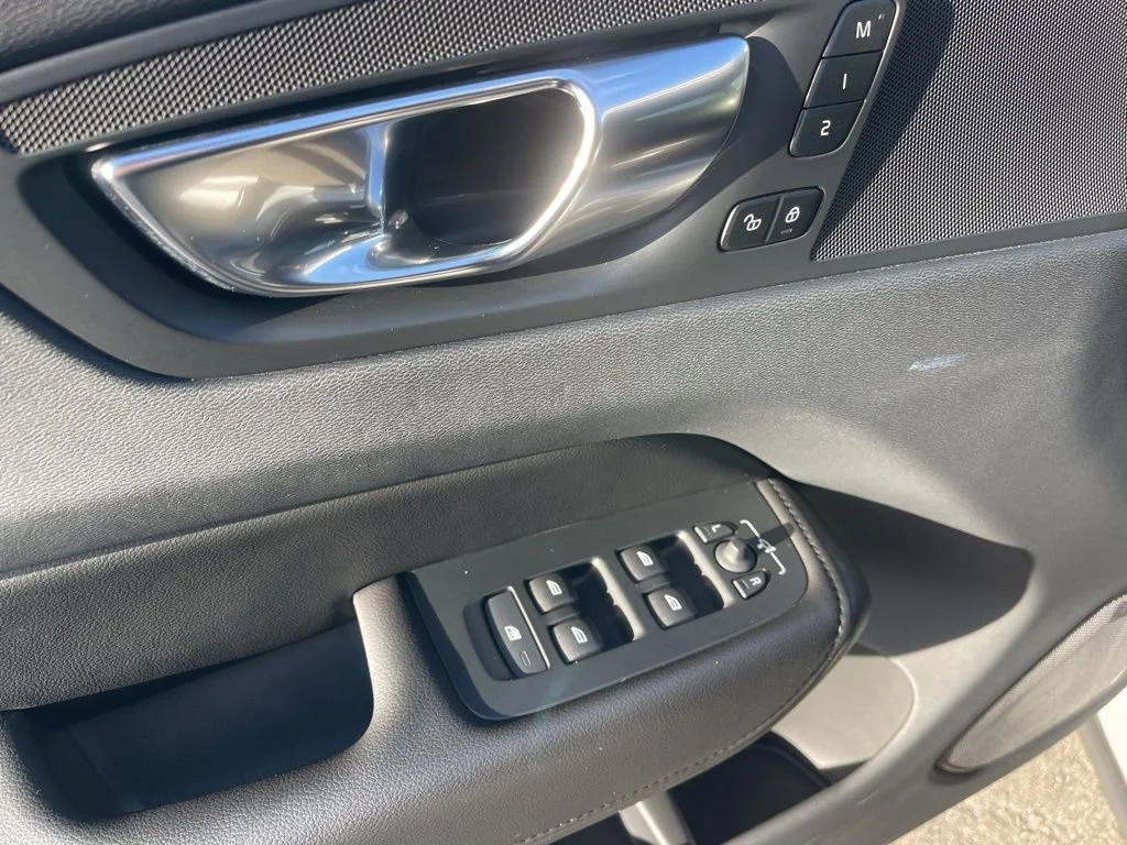 Used 2023 Gray Volvo Core image 13