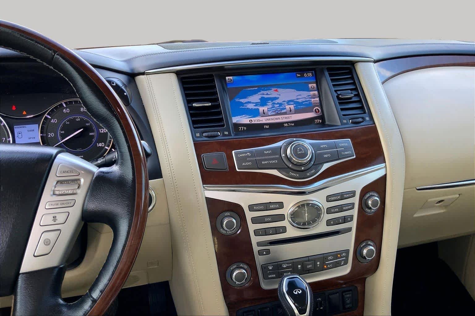 Used 2019 Moonstone White INFINITI LUXE image 7