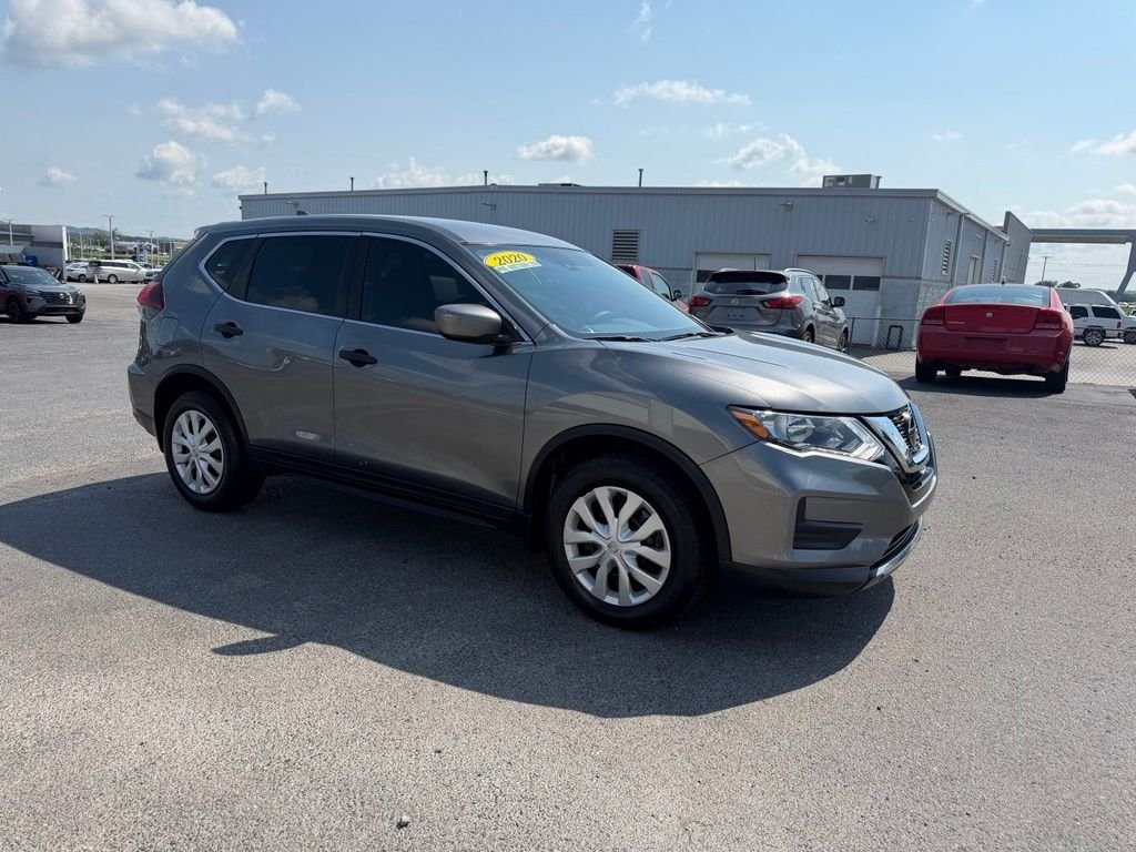 Used 2020 Gray Nissan S image 2