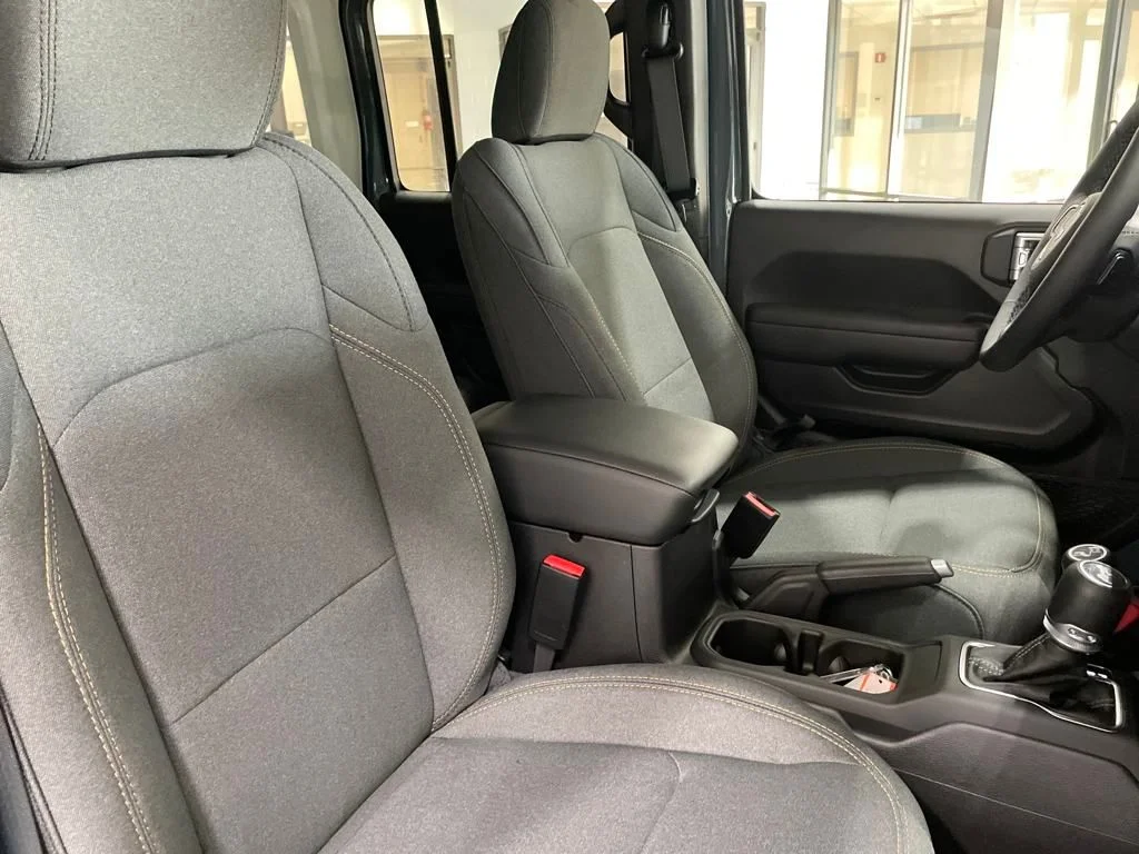 2025 Jeep Wrangler 4-Door Sport S - Photo 42