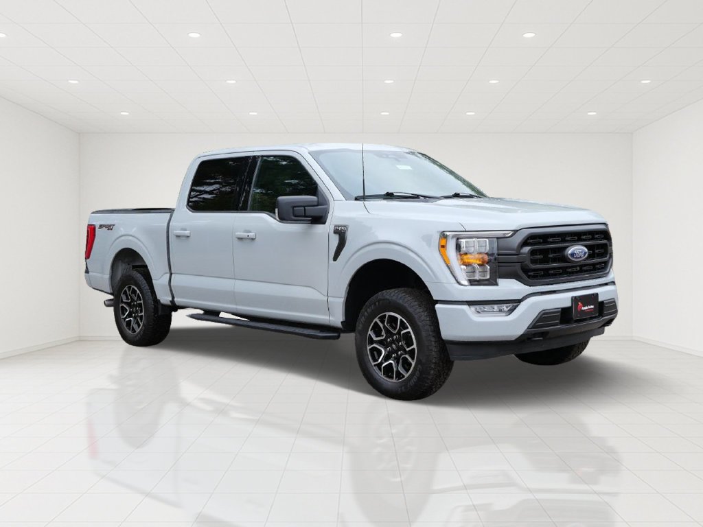 Certified Used 2023 White Ford XLT image 1