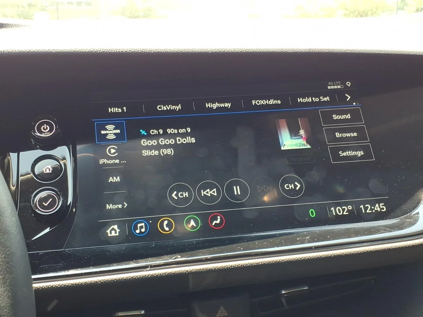 Used 2023 Ebony Twilight Metallic Buick Avenir image 24