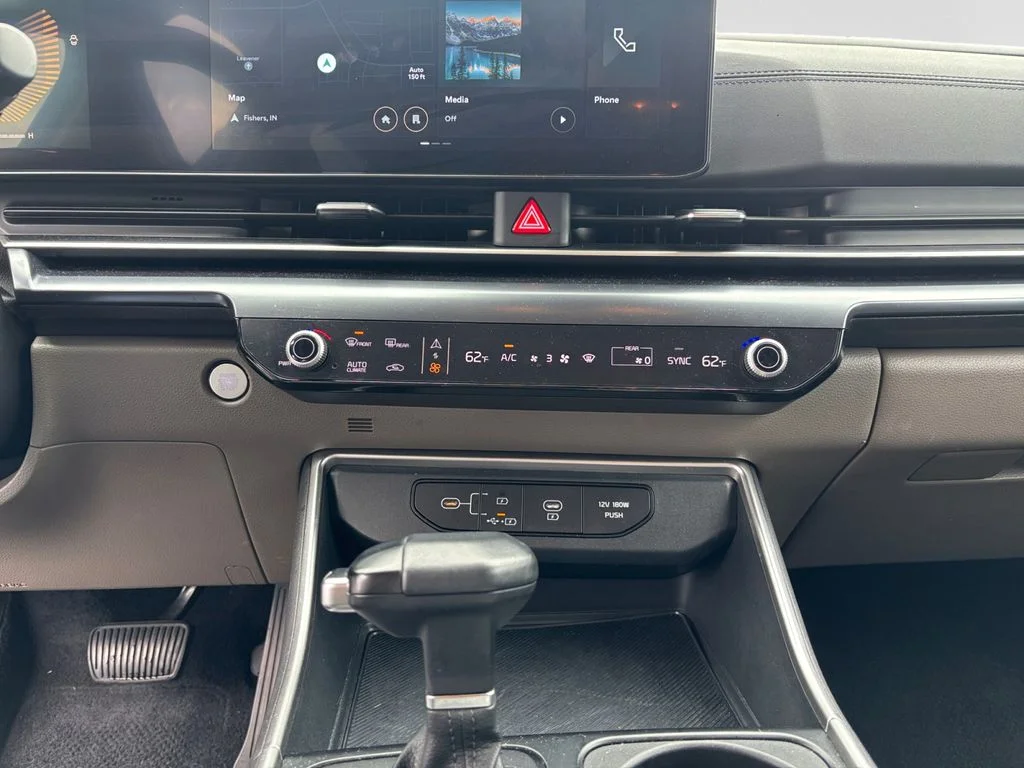 Used 2022 Gray Kia LXS image 12