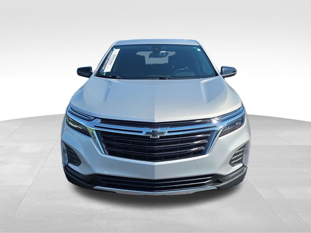 Used 2022 Silver Chevrolet LT image 3