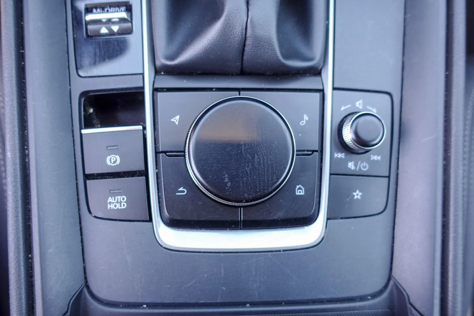 Certified Used 2025 Wind Chill Pearl Mazda 2.5 S Premium Package image 25