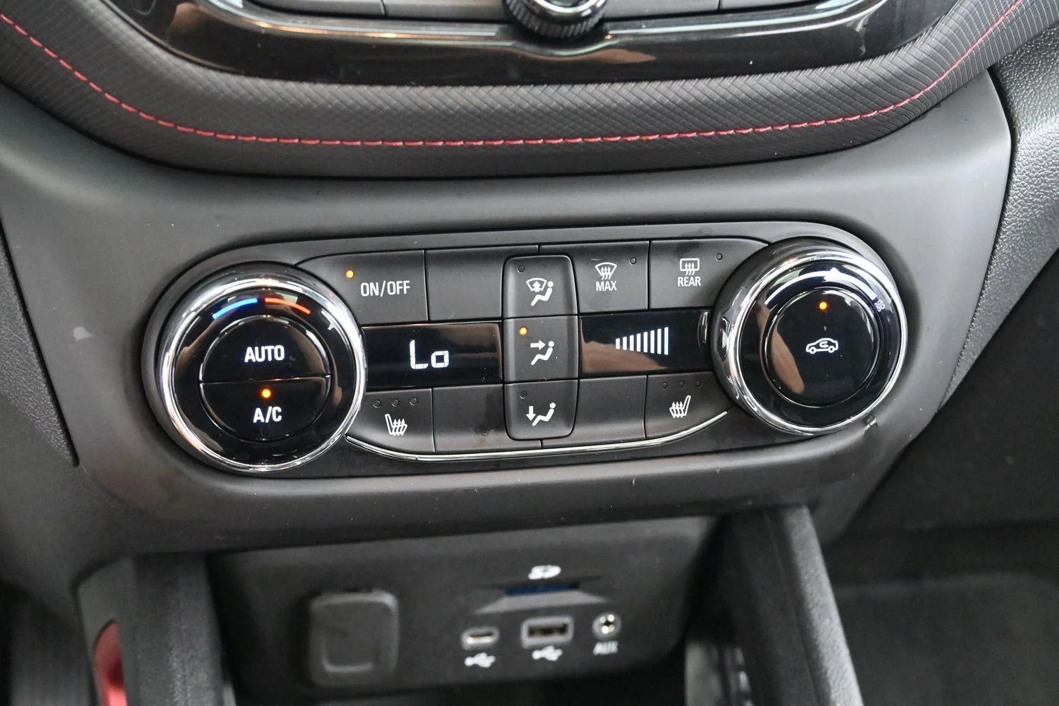 Used 2022 Mosaic Black Metallic Chevrolet RS image 22
