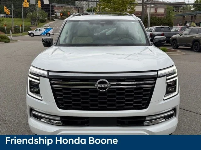Used 2025 White Nissan Platinum Reserve image 2