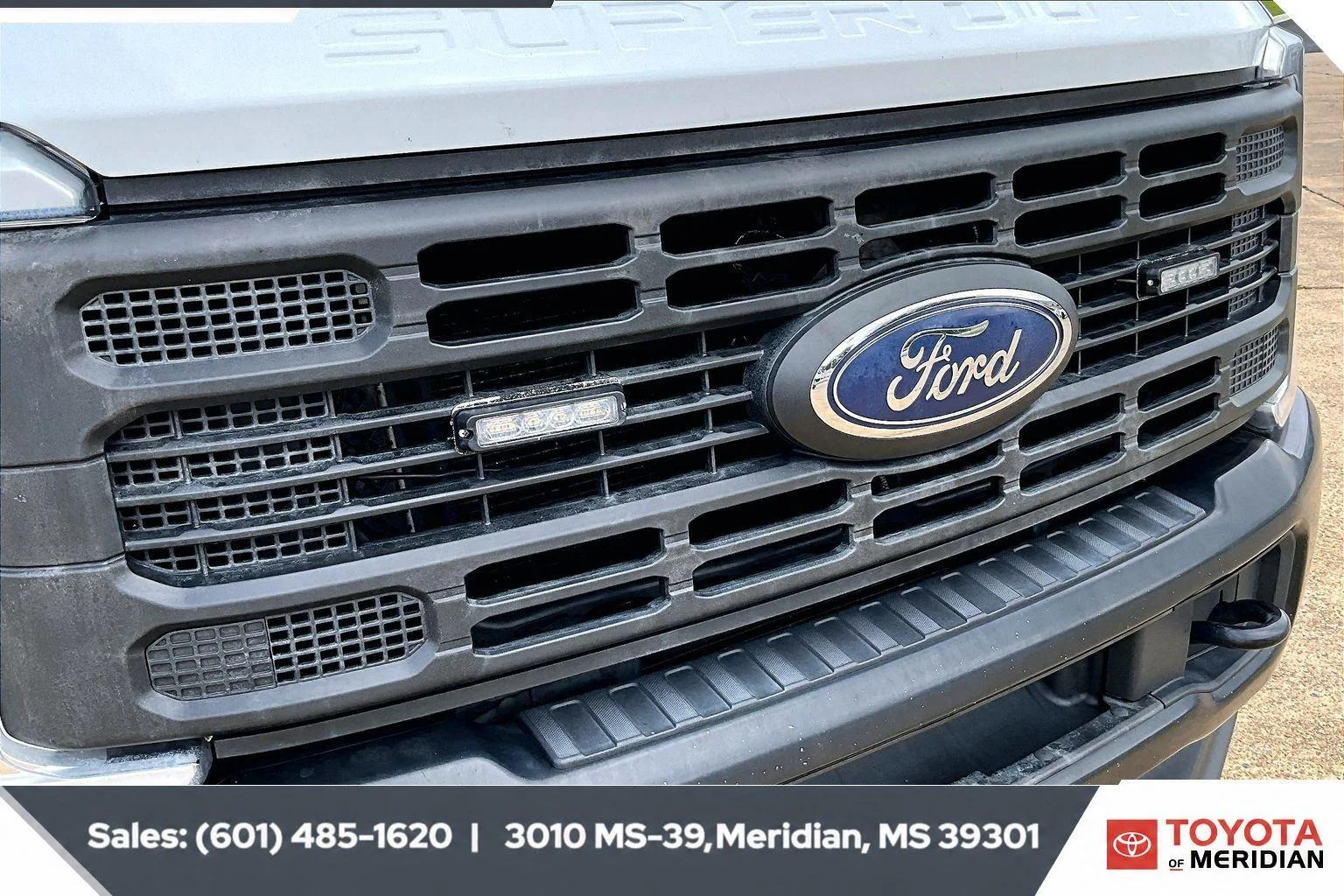 Used 2023 Oxford White Ford XL image 21
