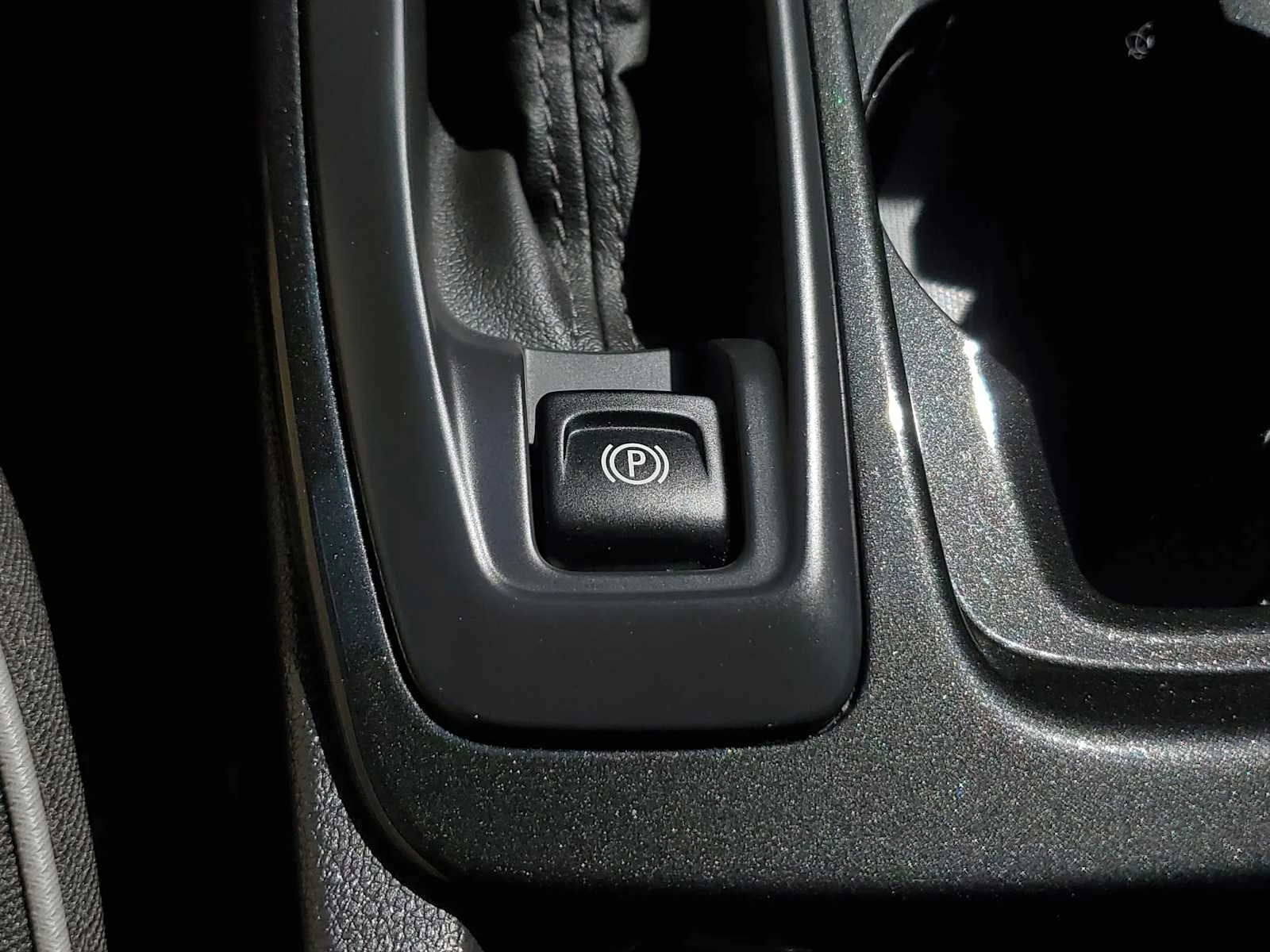Used 2025 Mosaic Black Metallic Chevrolet LT image 28