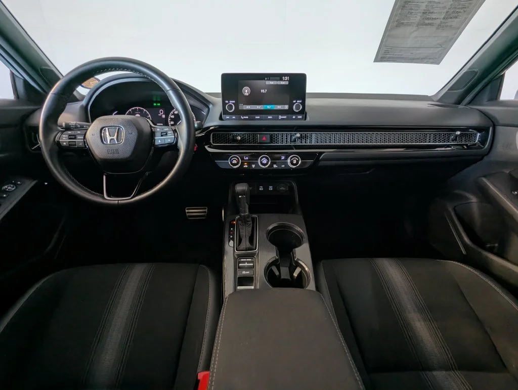 Certified Used 2025 Gray Honda Sport image 5