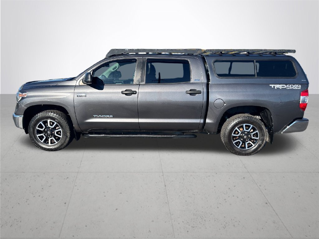 Used 2020 Magnetic Gray Metallic Toyota SR5 image 10