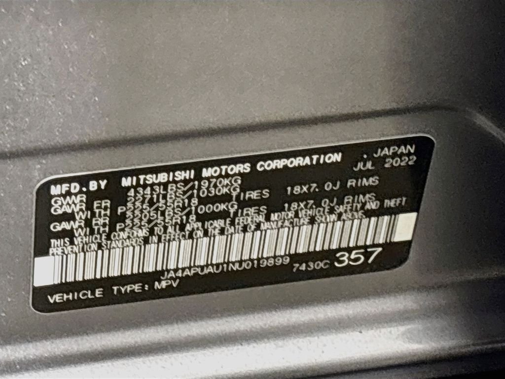 Used 2022  Mitsubishi 2.0 ES image 24