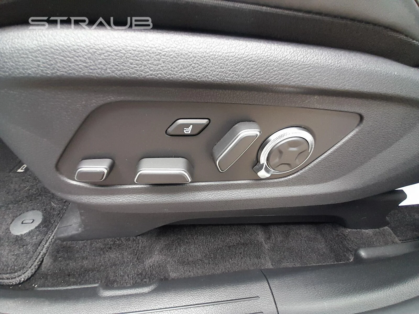 Used 2023 Hyper White Hyundai Calligraphy image 41