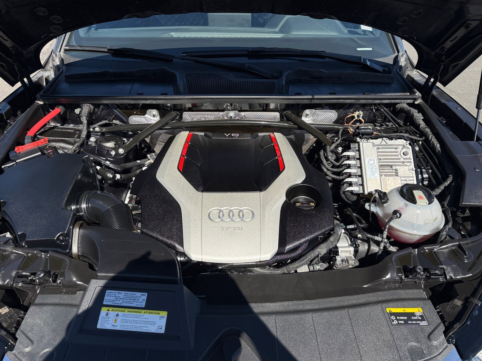Used 2019 White Audi 3.0T Premium Plus image 20