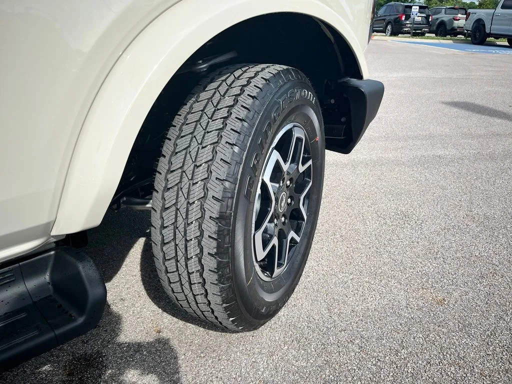 New 2026 Beige Ford Outer Banks image 6