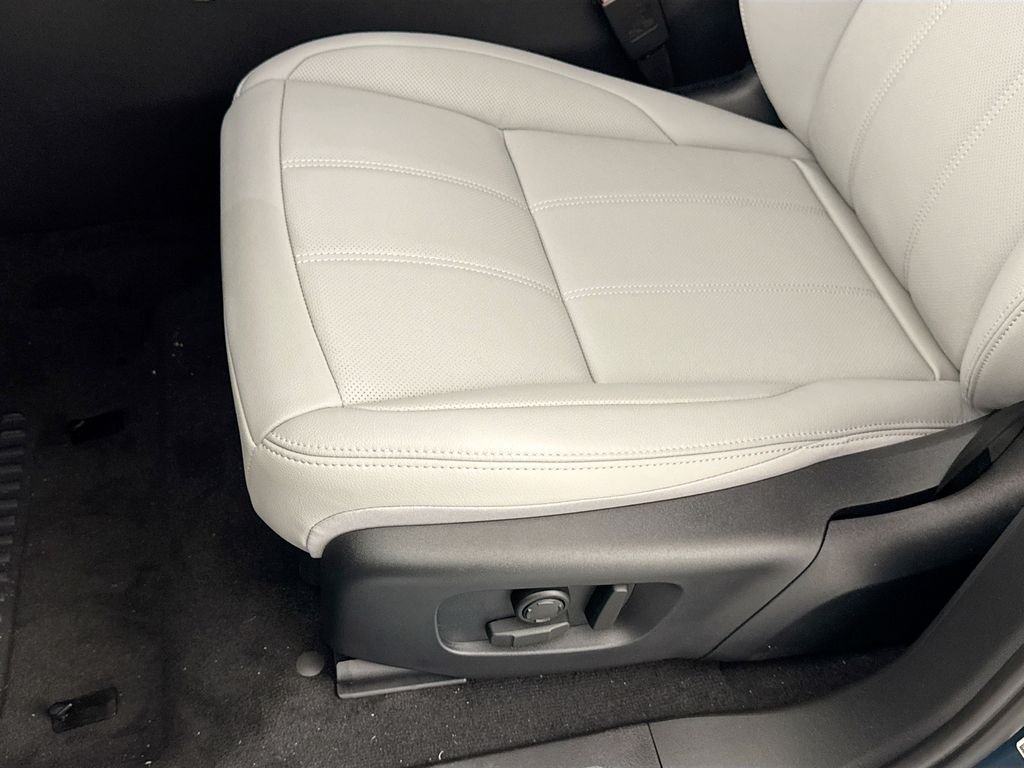 New 2026 Tribeca Blue Land Rover Core S image 20