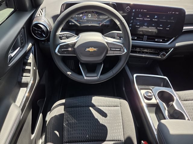 2027 Chevrolet Equinox LT - Photo 11