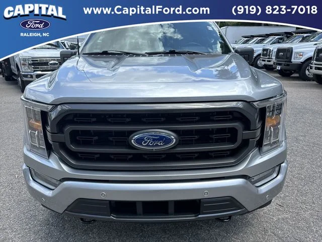 Used 2023 Silver Ford XLT image 10