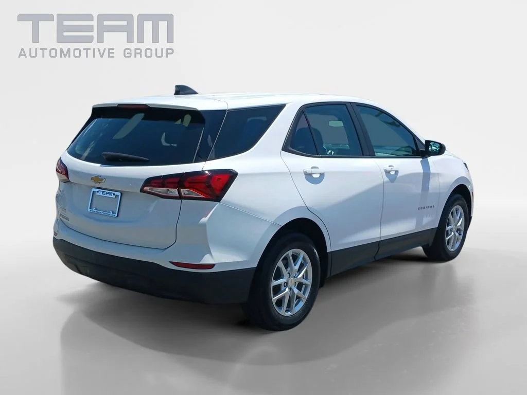 Used 2023 Summit White Chevrolet LS image 7