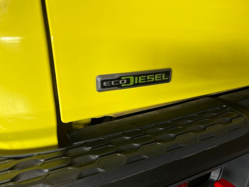 Used 2023 High Velocity Clearcoat Jeep Rubicon image 26