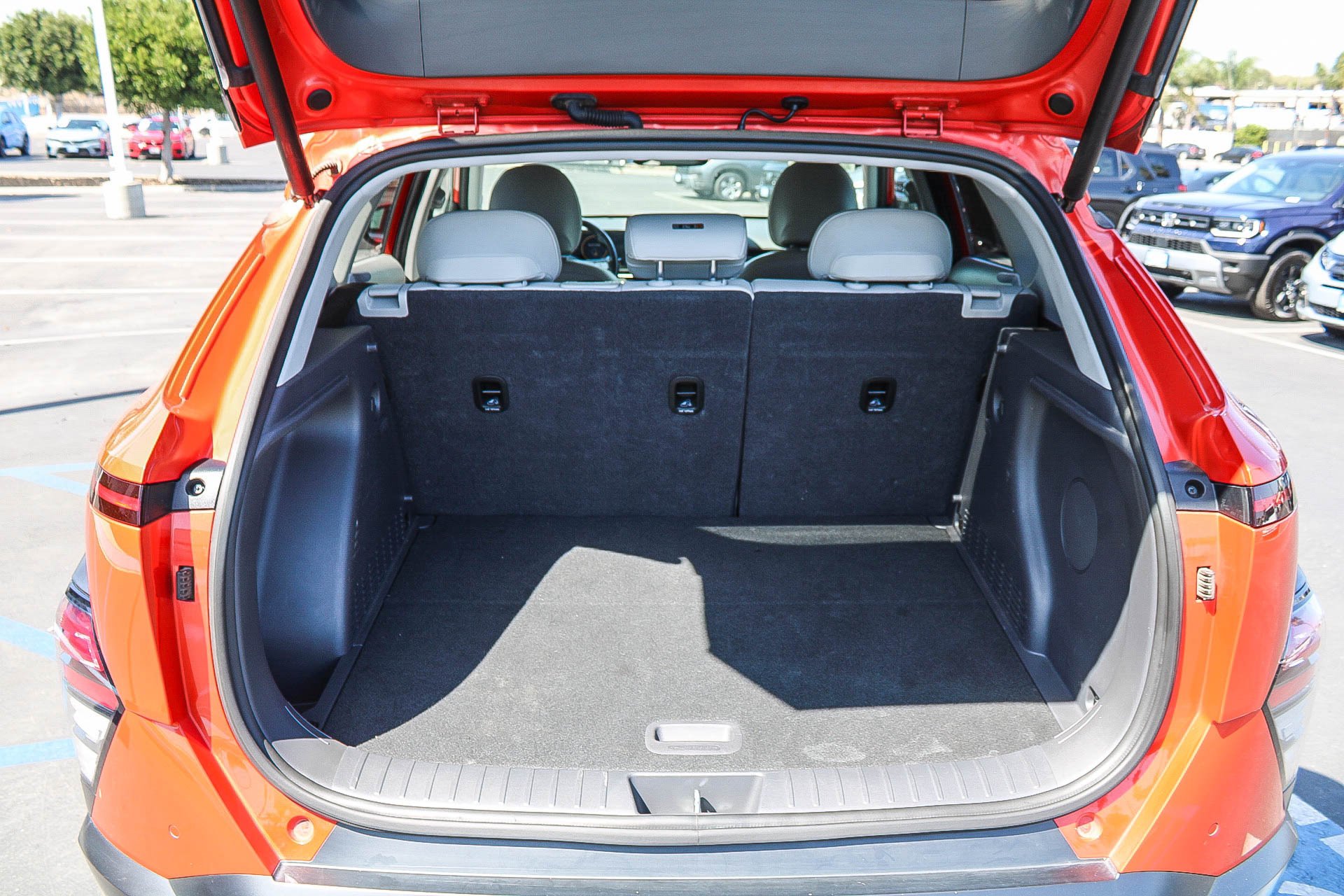 2024 Hyundai Kona Limited - Photo 25