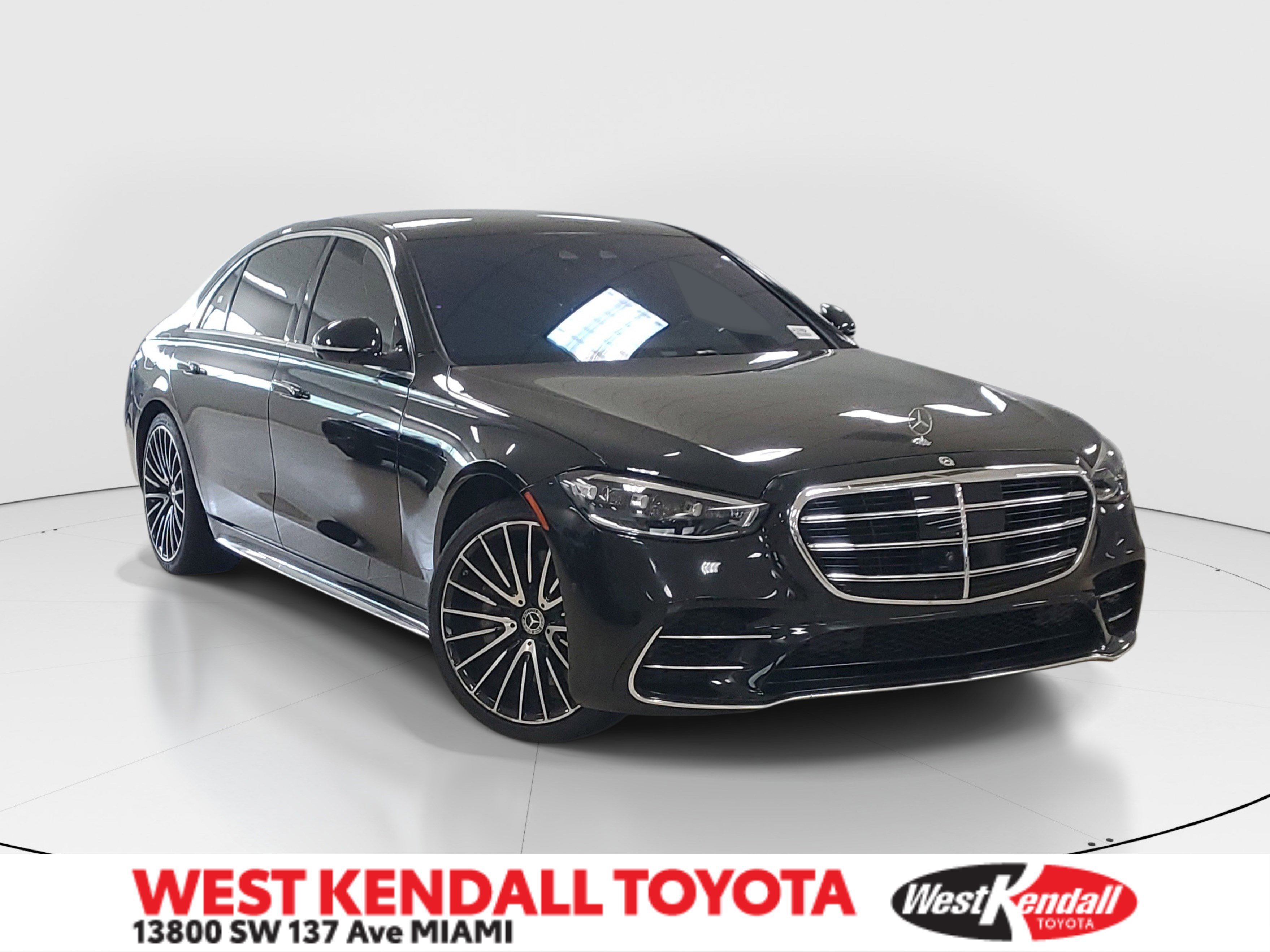 2024 Mercedes-Benz S-Class S 580 4MATIC's photo