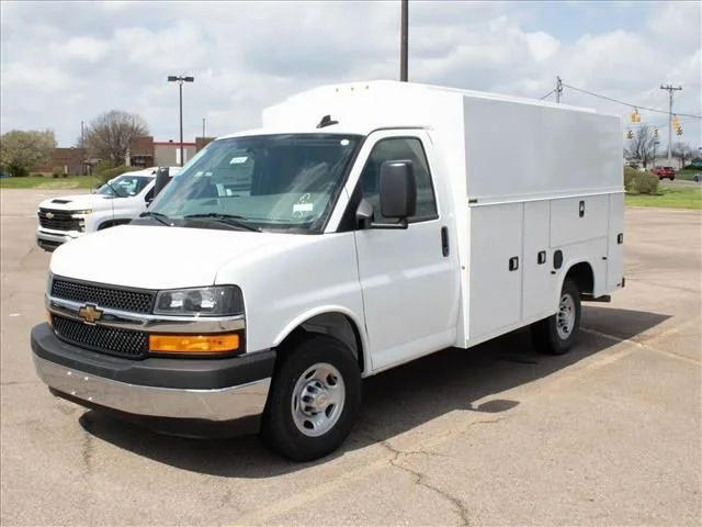2026 Chevrolet Express 3500 139" WB's photo