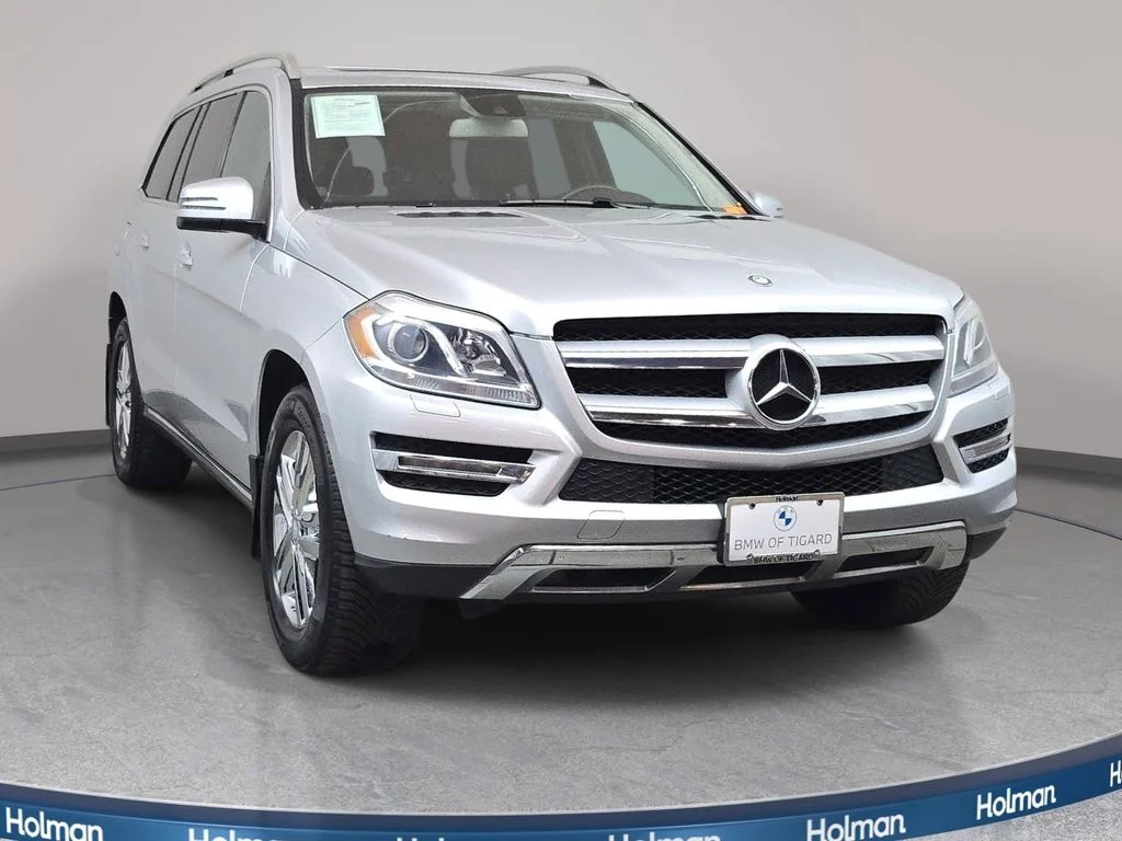 Used 2014 Iridium Silver Metallic Mercedes-Benz GL 450 image 3