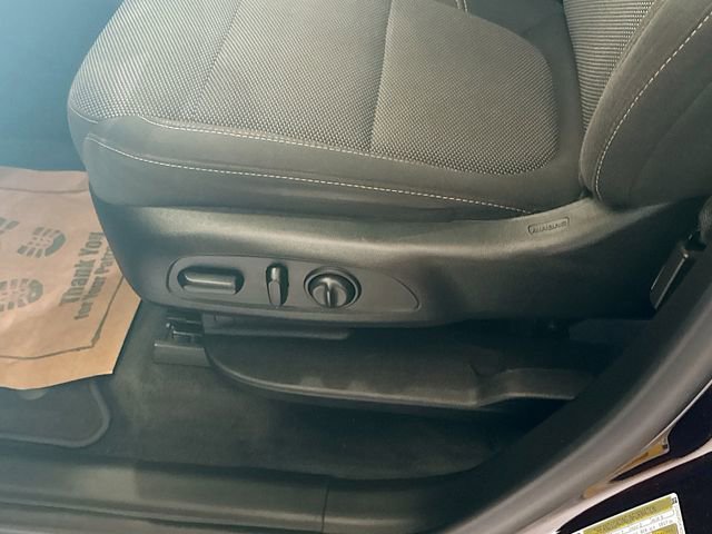 Used 2019 BLACK CURRANT METALLIC Chevrolet LT Cloth image 20