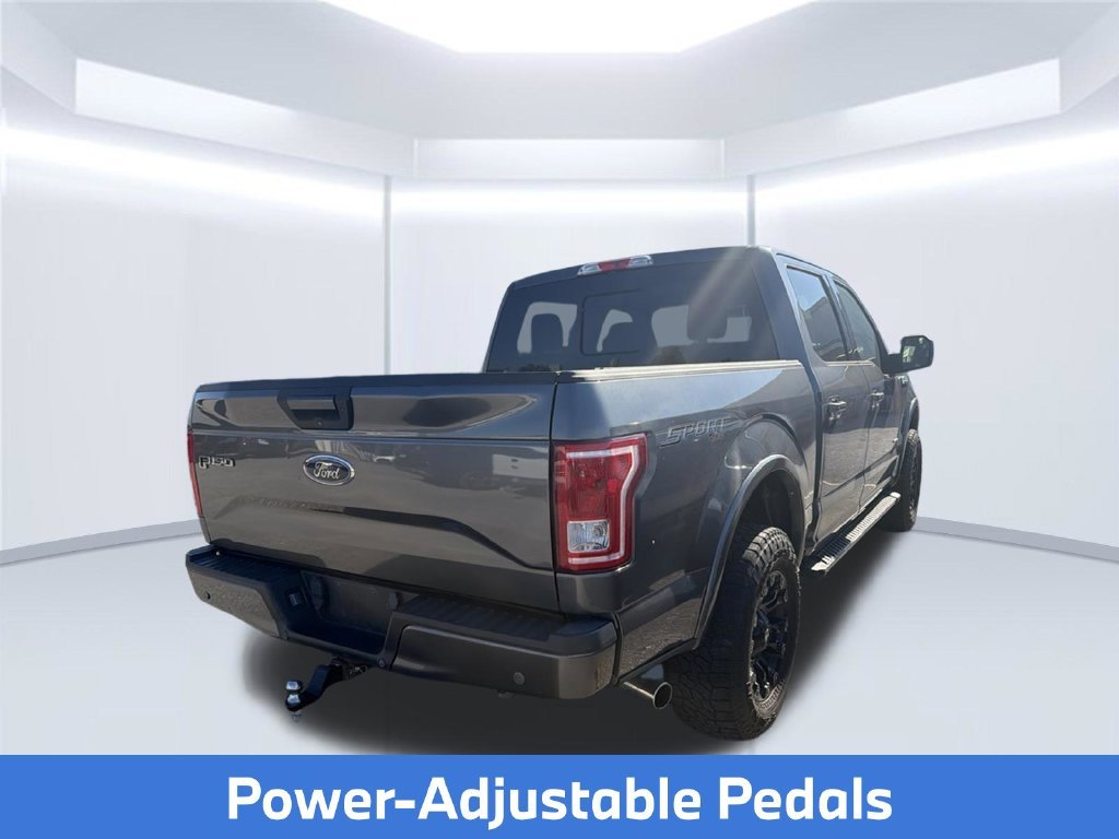 Used 2016 Gray Ford XLT image 11