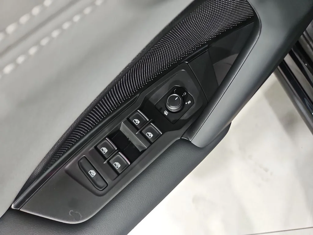 New 2026 Black Volkswagen 2.0T SE R-Line Black image 11