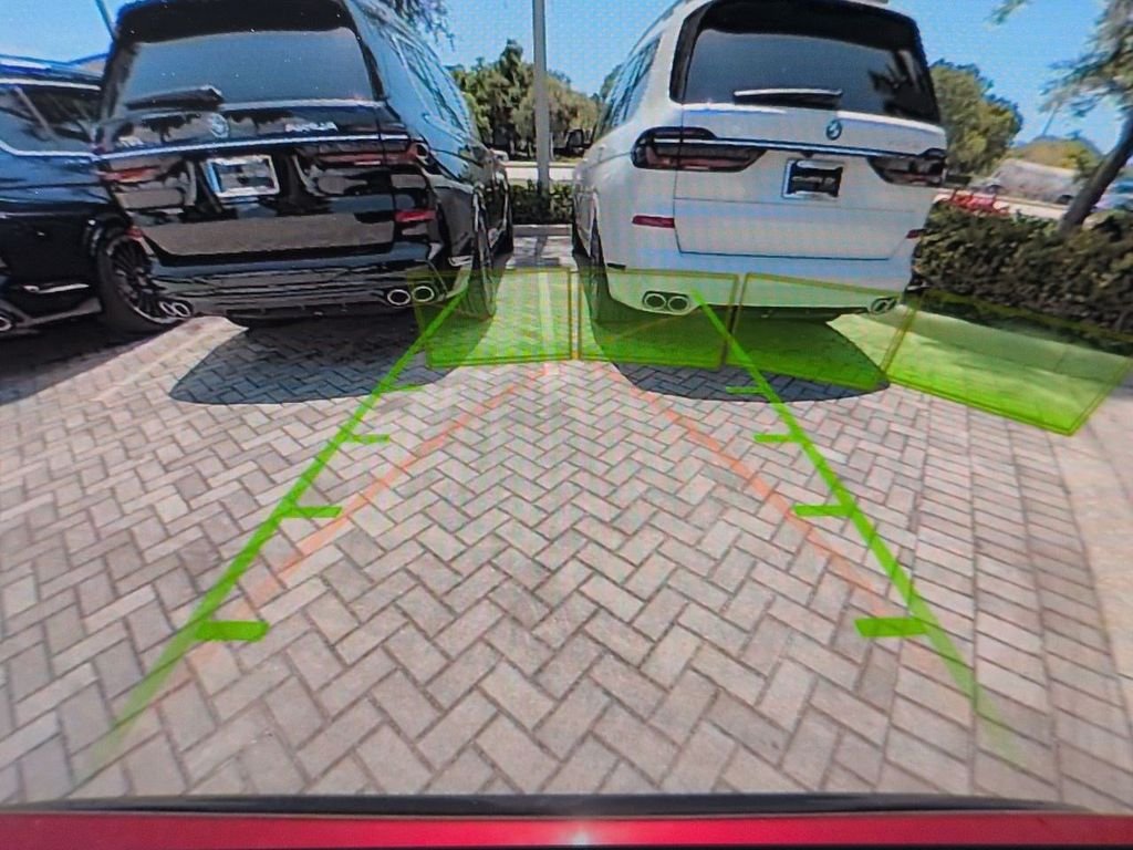 New 2026 Vegas Red Metallic BMW xDrive28i image 21