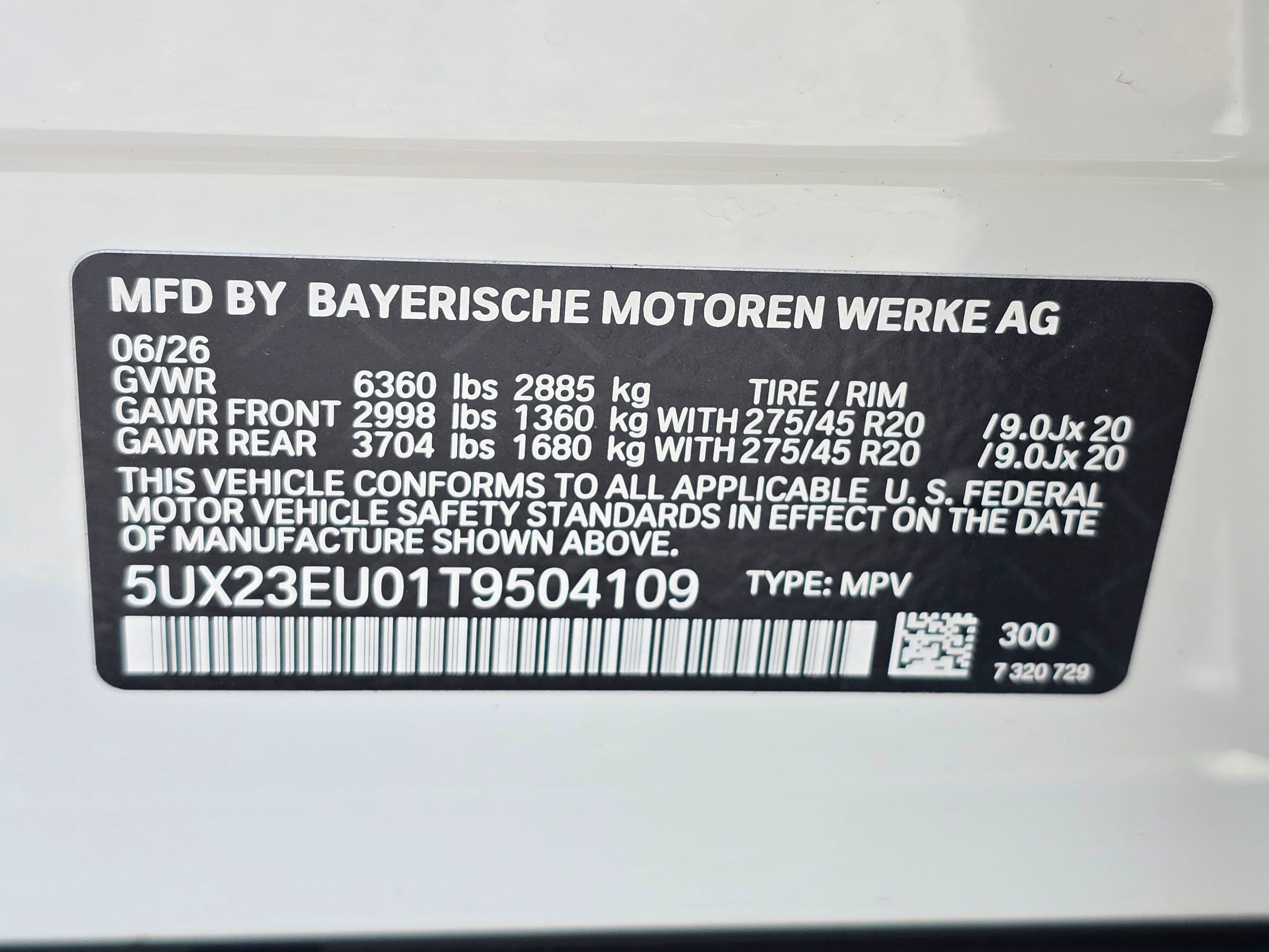 New 2026 Alpine White BMW xDrive40i image 30