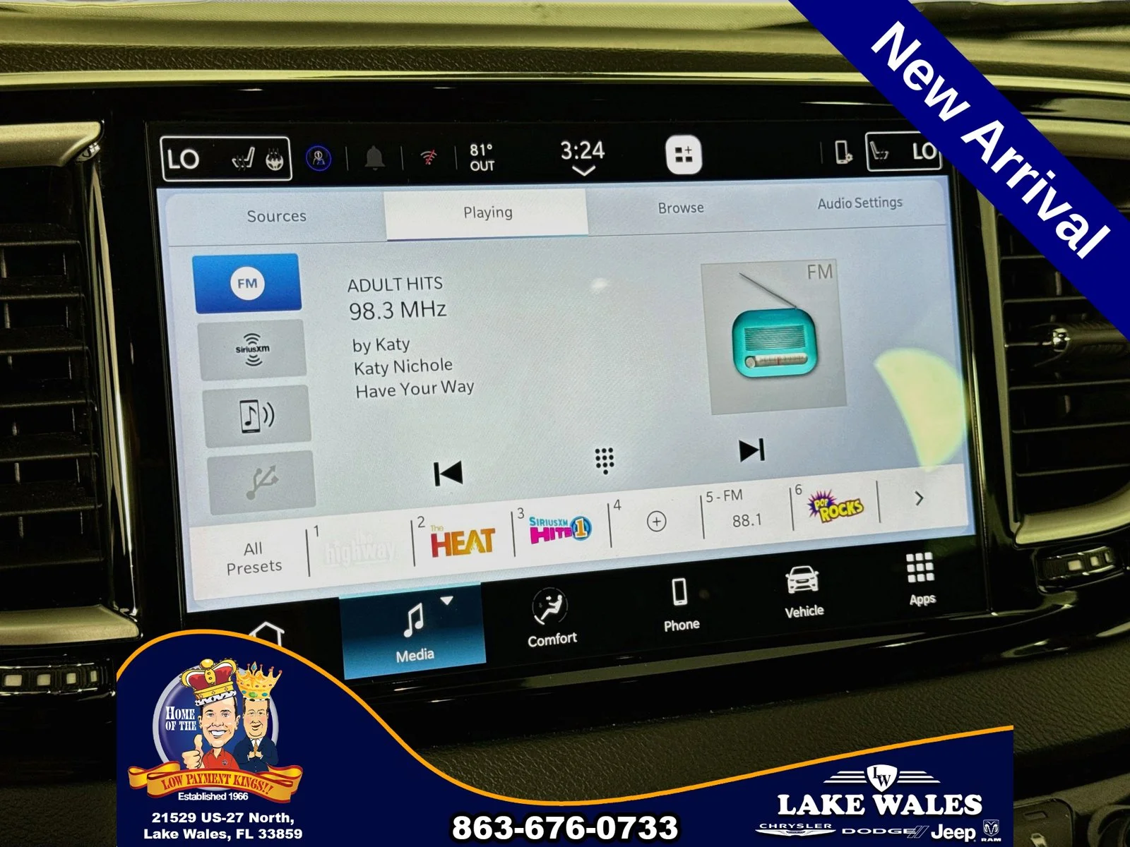 Used 2026 White Chrysler Select image 14