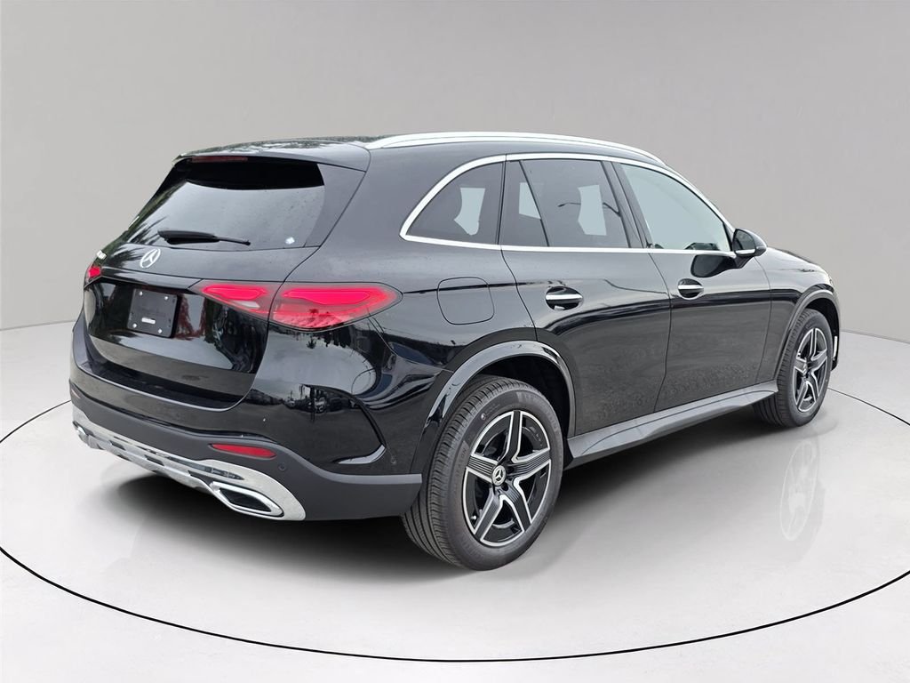 New 2026 Black Mercedes-Benz GLC 300 image 6