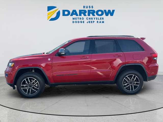 Used 2021 Red Jeep Trailhawk image 2