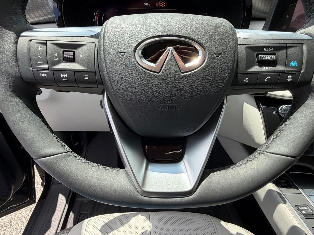 New 2027 MINERAL BLACK INFINITI Luxe AWD image 23